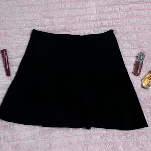 Elegant Black Women's Skirt